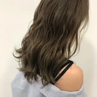 ロング カラー GLROW haruhiのヘアスタイル