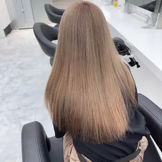 ロング カラー ヘアアレンジ 艶髪ハイトーン🫧 Kurehaのヘアスタイル
