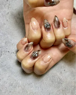 ネイル Reflection marikoのネイルデザイン