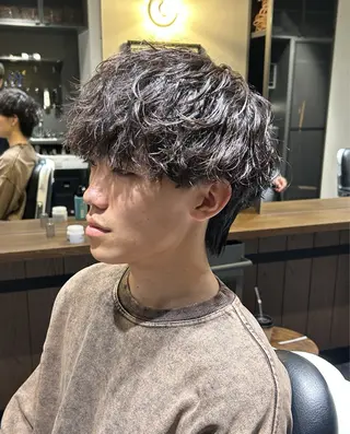 ショート パーマ FREAK BARBER SHOP河原町三条店所属・本多 伸丞のヘアスタイル