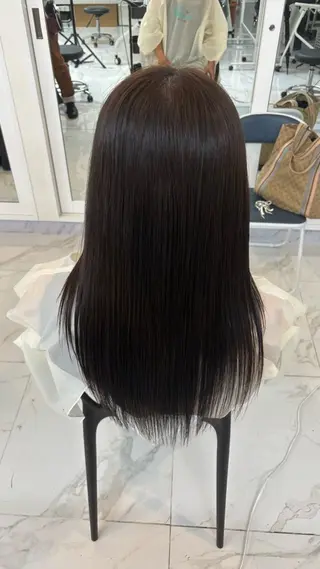 ロング 山根 歩夢のヘアスタイル
