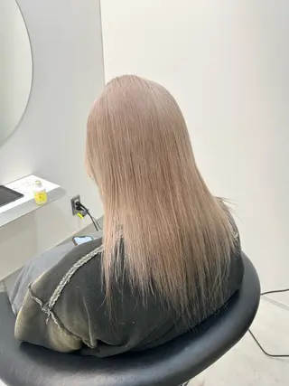 ミディアム カラー 🐾ハイトーンブリー チ🐾ひなたのヘアスタイル