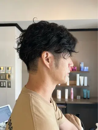パーマ メンズ VISEO ／ Suzuのヘアスタイル