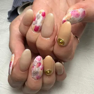 ネイル 駒月 明日香のネイルデザイン