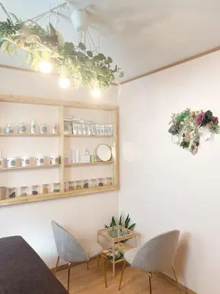 Private salon aloalo所属・佐野 友海恵のエステ・リラクイメージ