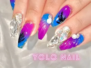 ネイル YOLONAIL心斎橋店所属・田本 和音のネイルデザイン