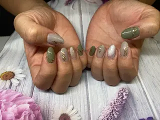 ネイル R.I所属・R.I みちのネイルデザイン