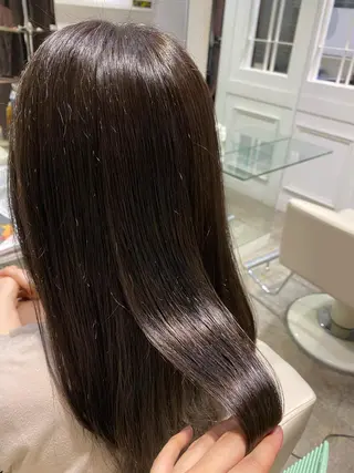 セミロング カラー HOLIDAYS CARE&SPA所属・キクチ ホナミのヘアスタイル