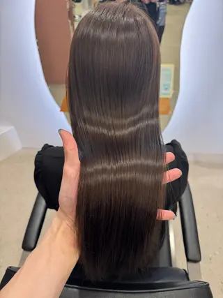 カラー 叶 妃万里のヘアスタイル