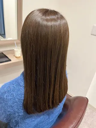 セミロング 井上 美春のヘアスタイル