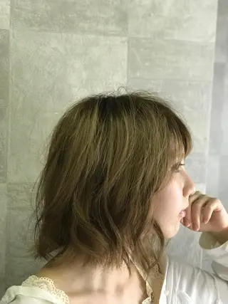ミディアム カラー 渋谷宮益坂 omoのヘアスタイル