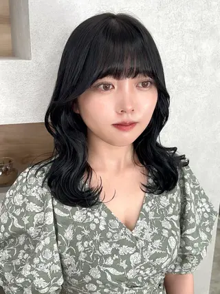 ミディアム 🫧ふじたまゆ🫧 レイヤーカット✂︎のヘアスタイル