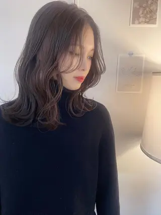 ミディアム カラー シバタ ショウゴのヘアスタイル