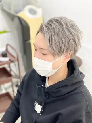 カラー メンズ ハイライト&曲がる 縮毛矯正特化 玉置のヘアスタイル