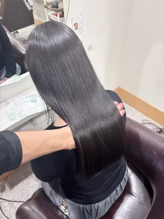 ロング パーマ ブリーチ予約率90% 以上✨森山陽向のヘアスタイル