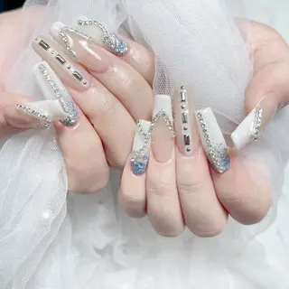 ネイル 🎀ネイルサロン エクラYUI🎀のネイルデザイン