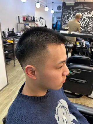 メンズ ヘア＆メイクヤマグチトゥシェル所属・池部 宥伎のヘアスタイル