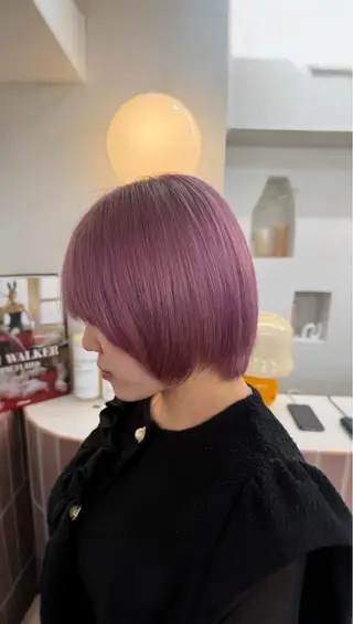 ショート カラー 艶ハイトーン/ 颯一朗のヘアスタイル