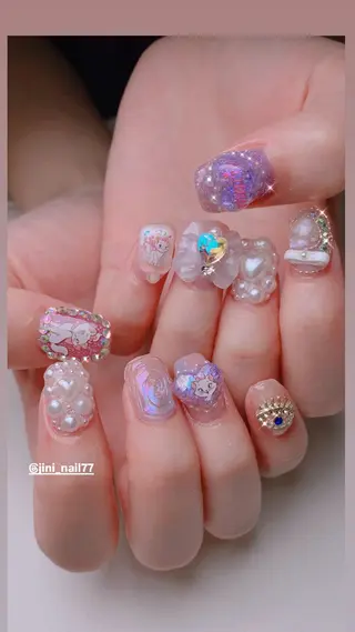ネイル JINI NAIL所属・ジニ ネイルのネイルデザイン