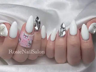 ネイル Rosie Nail サロン南越谷のネイルデザイン