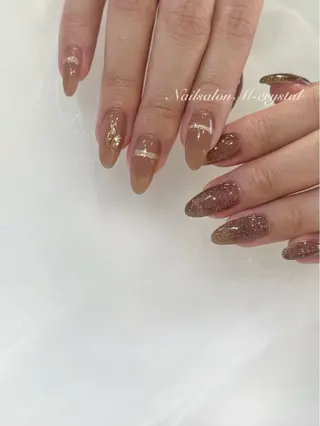 セミロング Nailsalon M-crystalのネイルデザイン