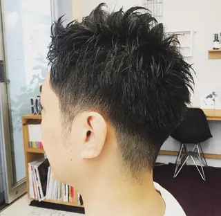 ショート 上村 直輝のヘアスタイル