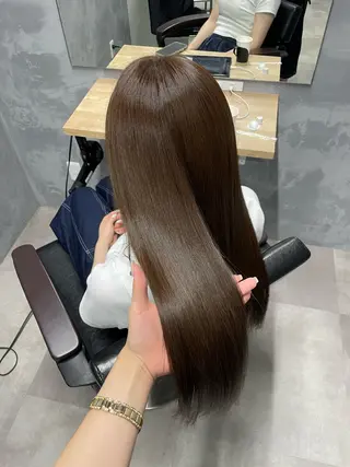 ロング ayano /レイヤー/艶カラーのヘアスタイル