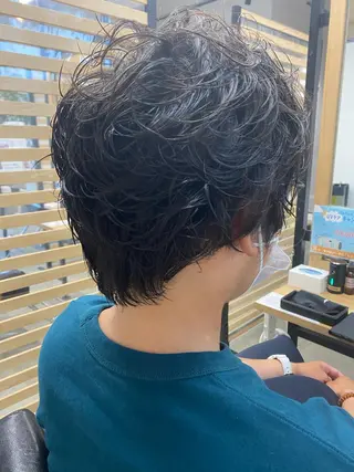 ショート パーマ メンズ 艶髪🌟髪質改善✨ Zinaヤマダ チサのヘアスタイル