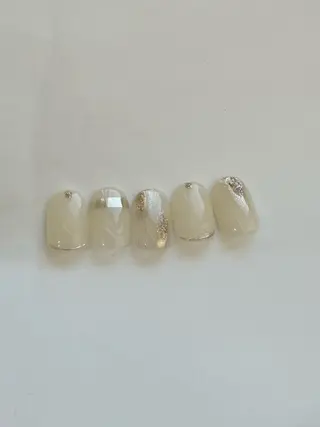 ネイル Ray. byCharmeのネイルデザイン