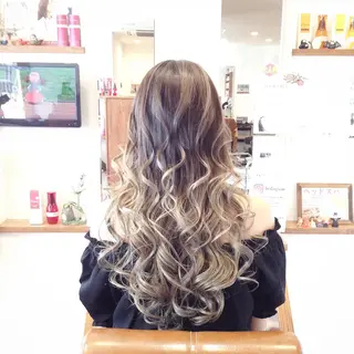 ロング カラー 辨天 勇介のヘアスタイル