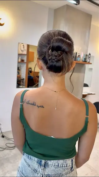 セミロング PEAKY.所属・韓国レイヤー/ coconaのヘアスタイル