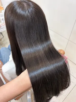 セミロング 阪田 真奈未のヘアスタイル