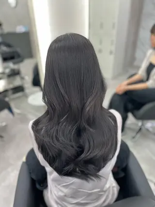 ロング カラー 堀江/透明感 ベージュ/白川幸太のヘアスタイル