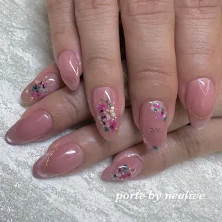 ネイル nail Eclat所属・志賀野 美喜のネイルデザイン