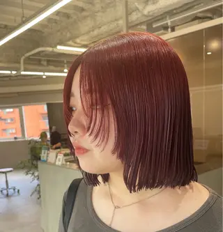 ミディアム カラー yui/ layer cutのヘアスタイル