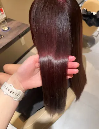 ロング KIND所属・KIND 佐藤 和奏のヘアスタイル