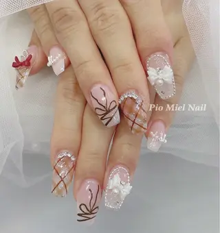 ネイル momo 長さだしのネイルデザイン