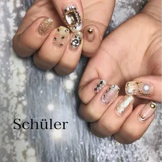 ネイル Schüler所属・野内 まきのネイルデザイン