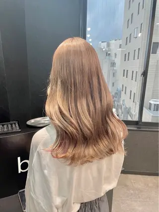 カラー ANGE所属・RUNA 🌙のヘアスタイル