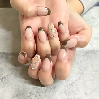 ネイル FELICE ﾌｪﾘｰﾁｪのネイルデザイン