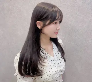 セミロング 韓国🎀レイヤー/艶 髪/縮毛矯正/ユリナのヘアスタイル