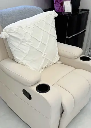 ネイル YJ Nail Salon所属・YJ Nail Yumiのネイルデザイン