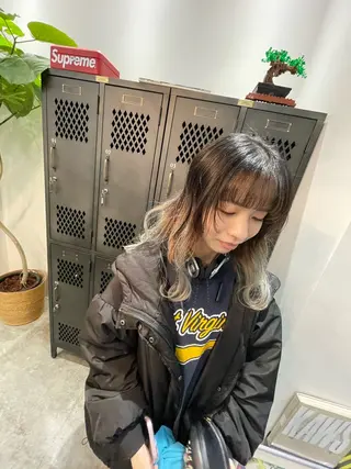 セミロング 谷田　雅也 タニダ　マサヤのヘアスタイル