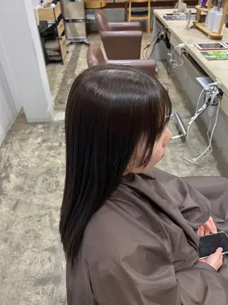 ロング カラー 川端 明莉のヘアスタイル