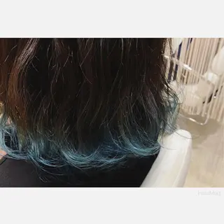 ミディアム カラー 岩間 香純のヘアスタイル
