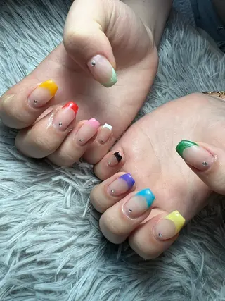 ネイル シェヌネイル JURAのネイルデザイン