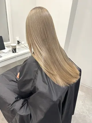 ロング カラー パーマ ヘアアレンジ SALOWIN京都河原町Suite店所属・外国人風レイヤー/ ハイトーンSHUのヘアスタイル