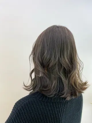 カラー 茅ヶ崎/ハイライト/ ハイトーン/関口実華のヘアスタイル