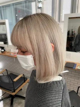 ショート ヨシミ カズヤのヘアスタイル