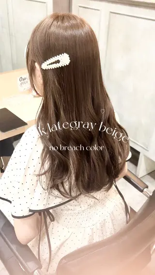 ロング カラー misaki🩰🤍 まろみ透け感カラーのヘアスタイル